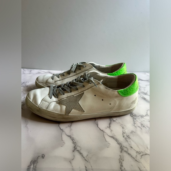 Golden Goose White & Green SuperStars Low Top - Picture 4 of 8